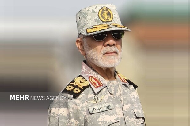 Mehr News Agency – Iran warns US military of nearing strategic Strait of Hormuz