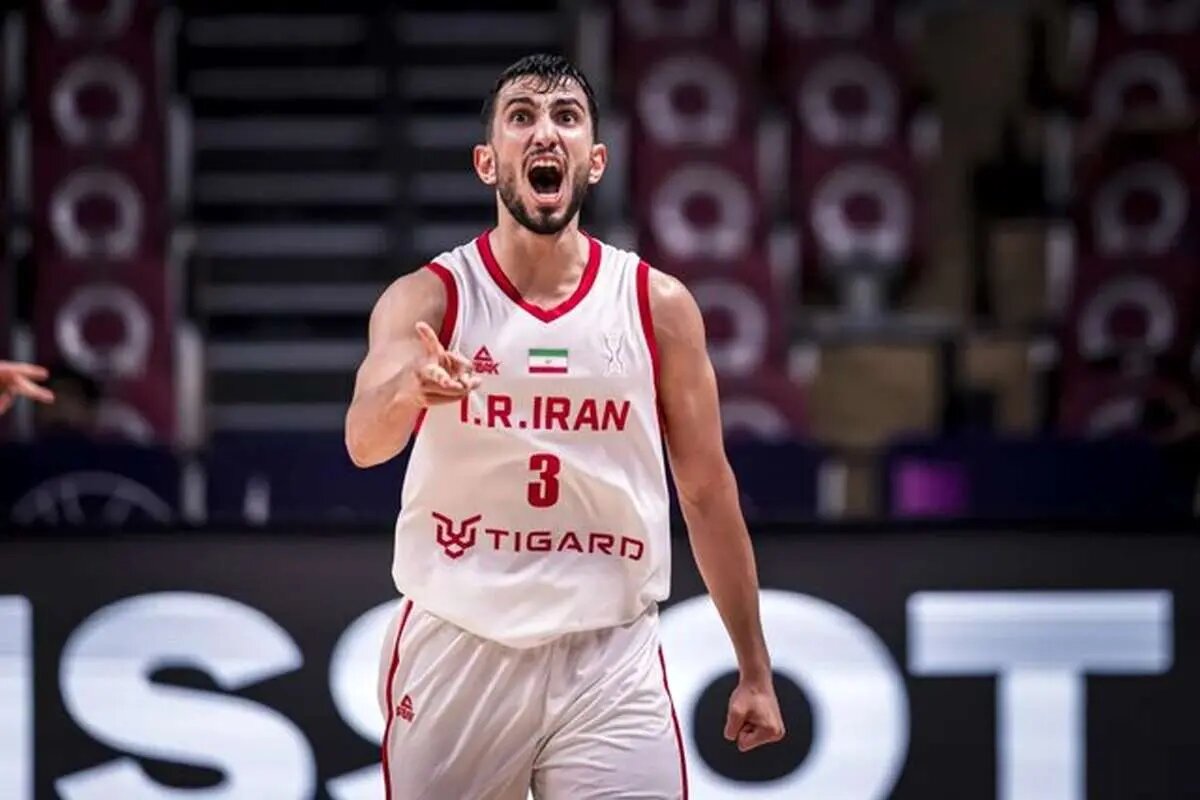 Basketball star Sina Vahedi undergoes successful knee surgery