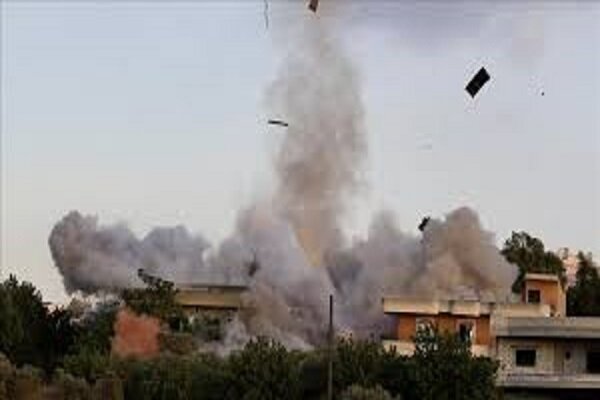 Israeli air raids kill 17 civilians in southern Lebanon