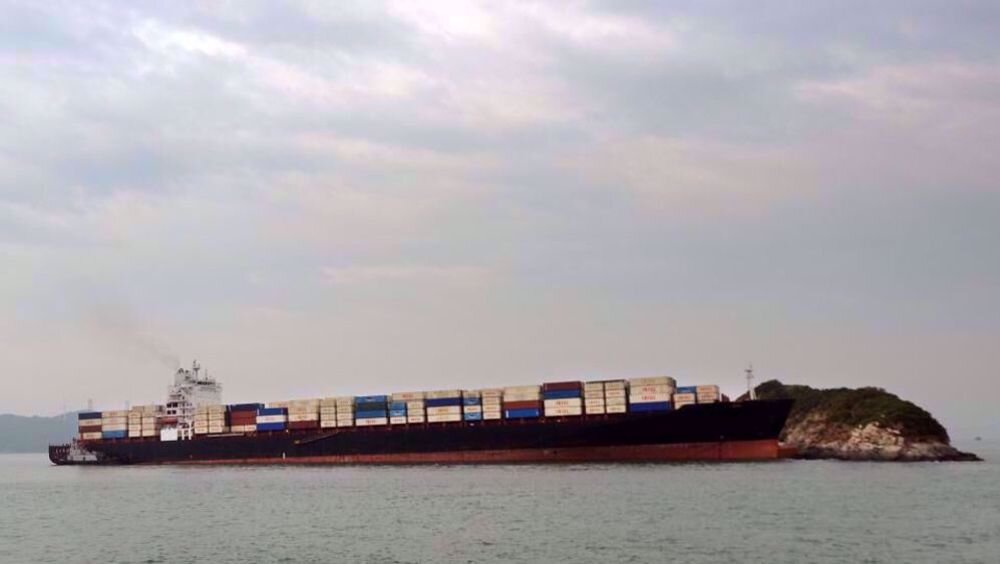 Mehr News Agency – Crew of US-seized Iranian ship Touska transferred to Pakistan