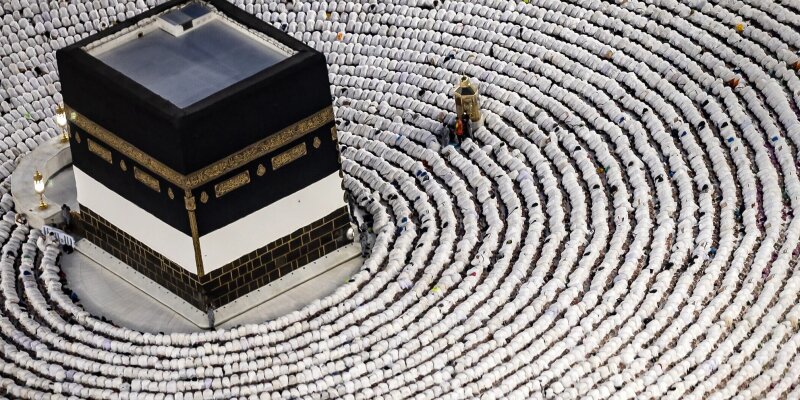 “Allahu Akbar”; weapon of the Islamic ummah for overthrowing tyranny, defeating zionism: Leader