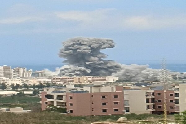 VIDEO: Israeli warplanes launch heavy airstrikes on S Lebanon