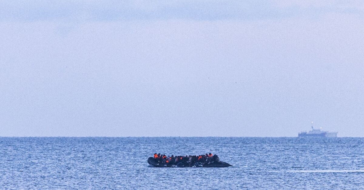 Two women suffocate on migrant boat seeking to reach UK