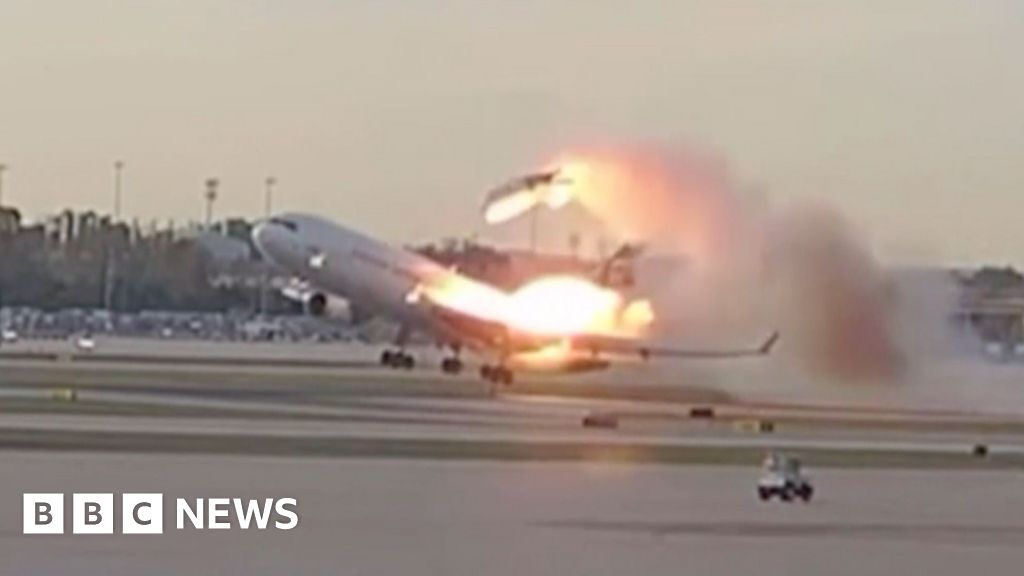 Watch: New video captures engine ripping off cargo plane in deadly Kentucky crash