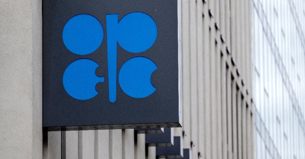 OPEC+ hikes oil production quotas but stays mum on UAE pull-out