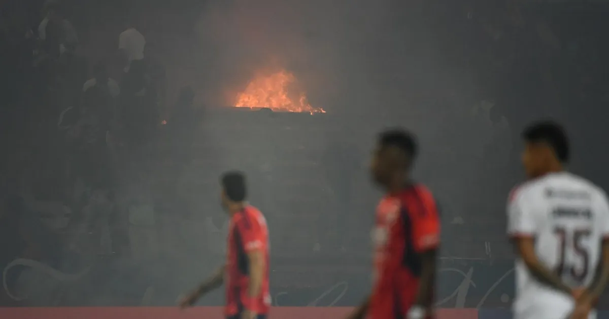Holders Flamengo see Copa Libertadores match abandoned amid crowd trouble | Football News