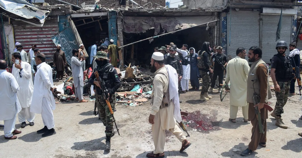 Deadly attack on Pakistan outpost puts Afghanistan ceasefire at risk | Pakistan Taliban News