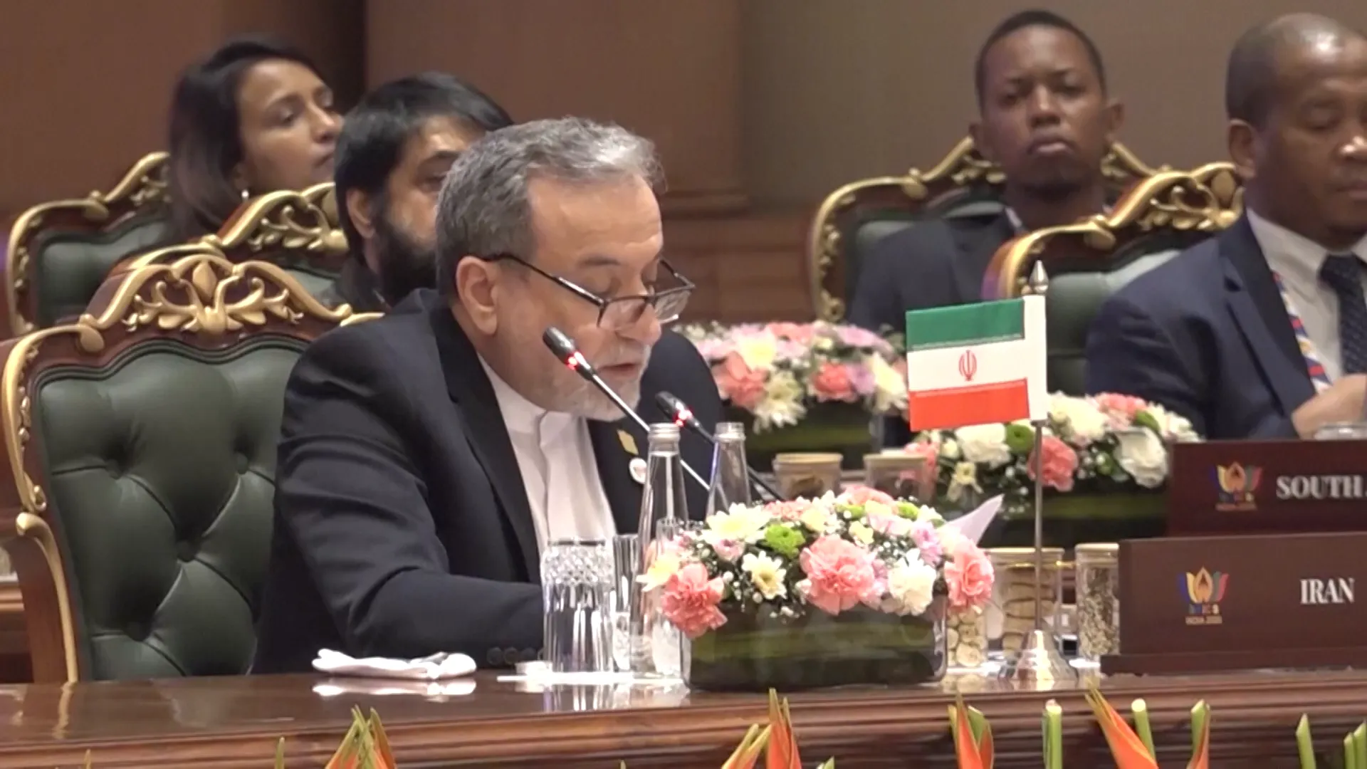 Iran’s FM urges BRICS states to condemn US-Israeli aggression | Newsfeed
