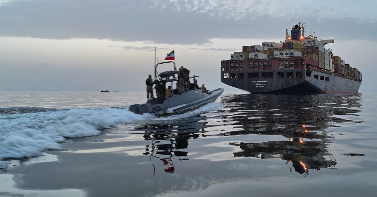 Iran strikes UAE’s Fujairah oil hub as US pushes Hormuz reopening