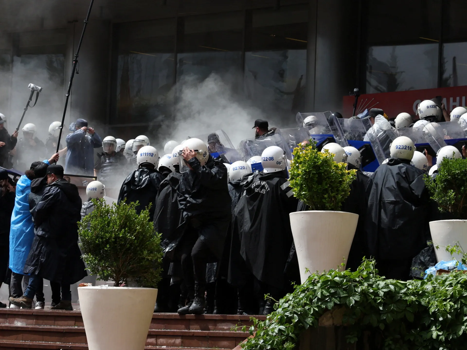 Turkish police storm main opposition CHP’s party headquarters | Police