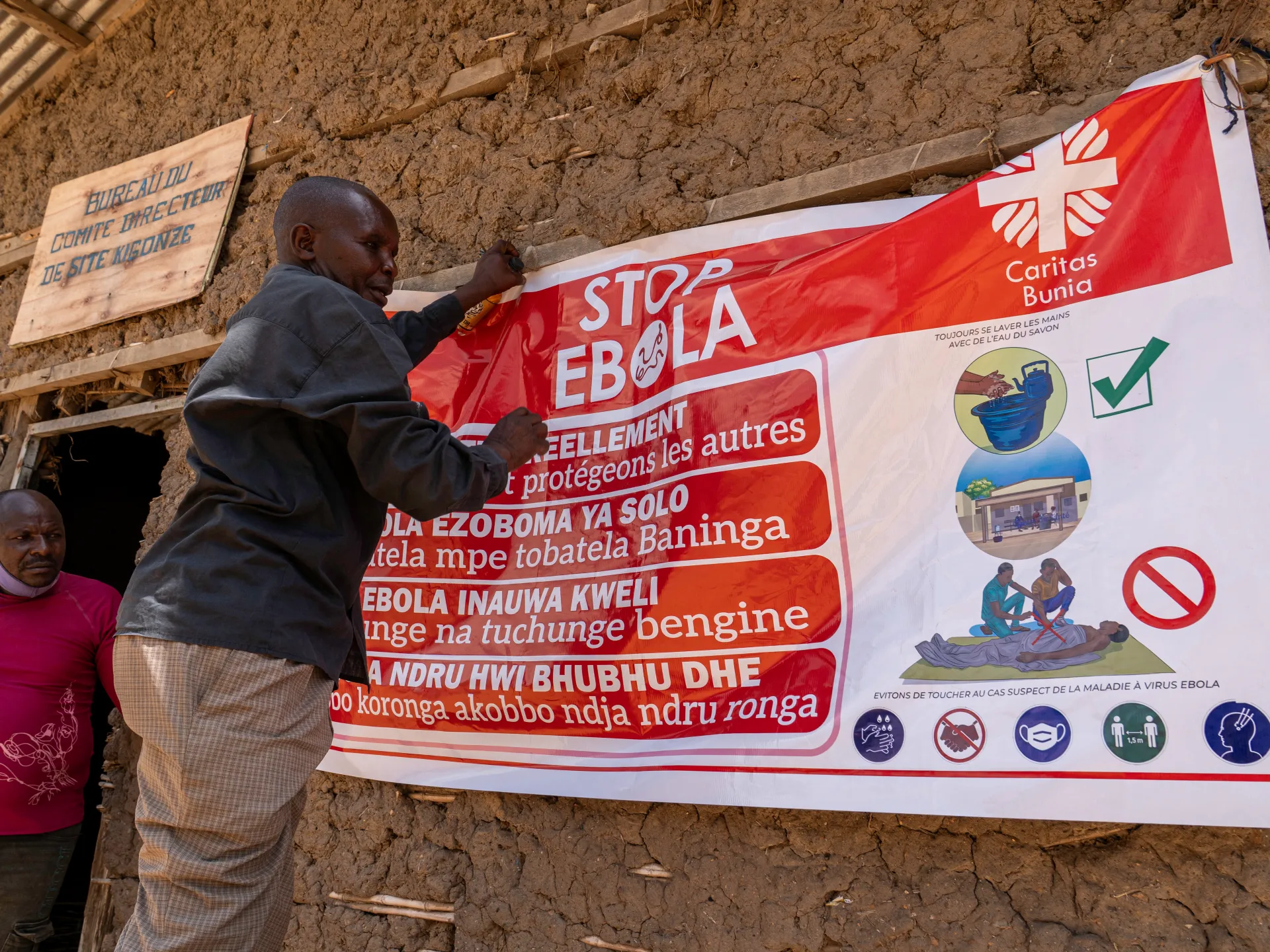 Kenyan court suspends US Ebola quarantine facility plan | Ebola News