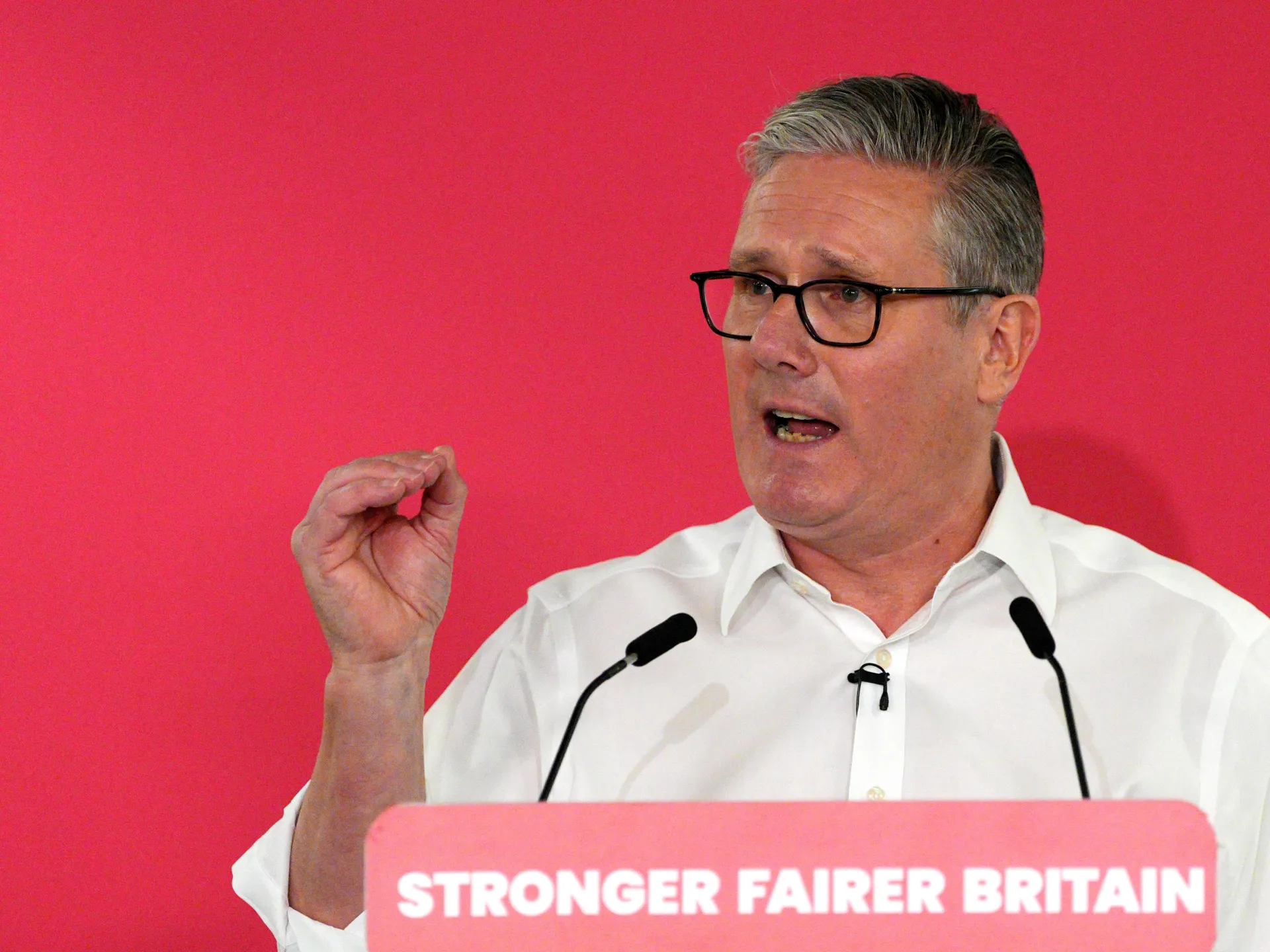 Starmer to face split cabinet as demands for his resignation mount | News