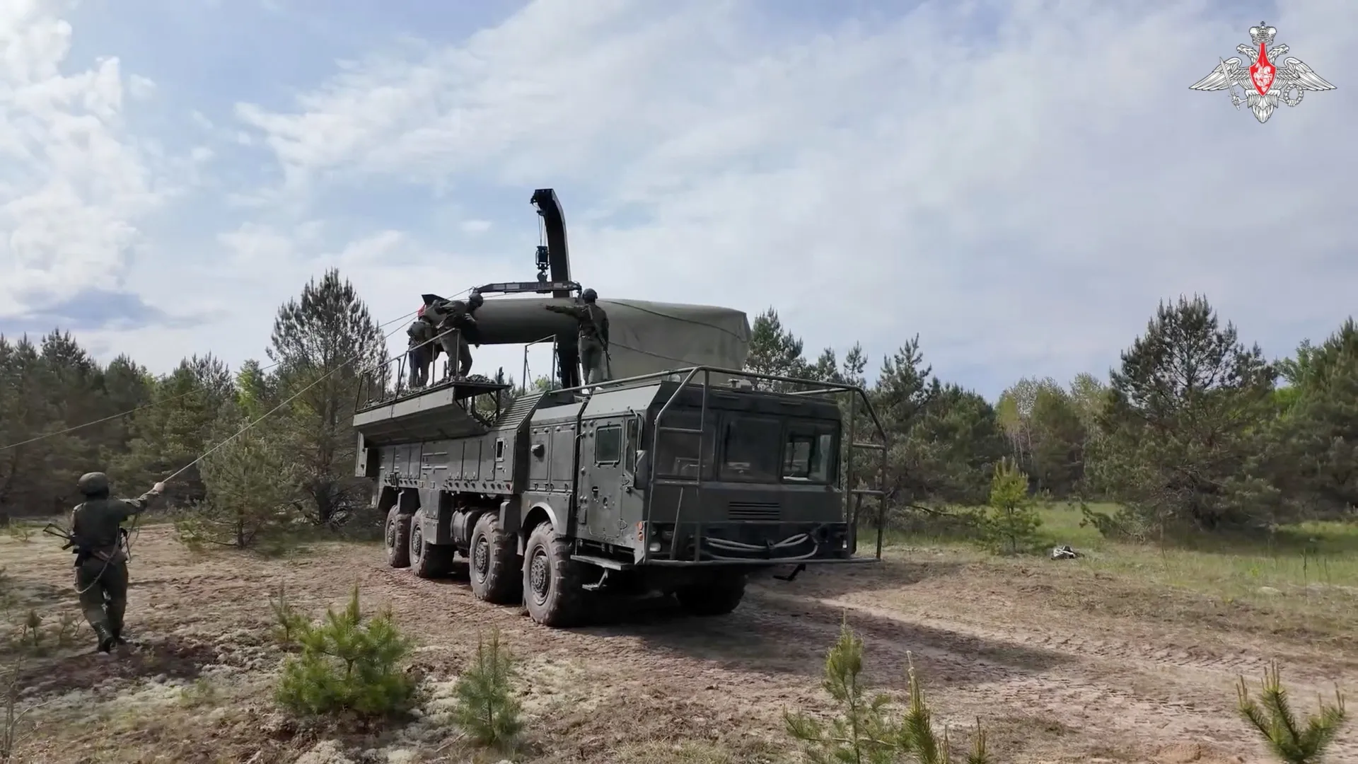 Russia rehearses ‘use of nuclear forces’ in drills with Belarus | Nuclear Weapons