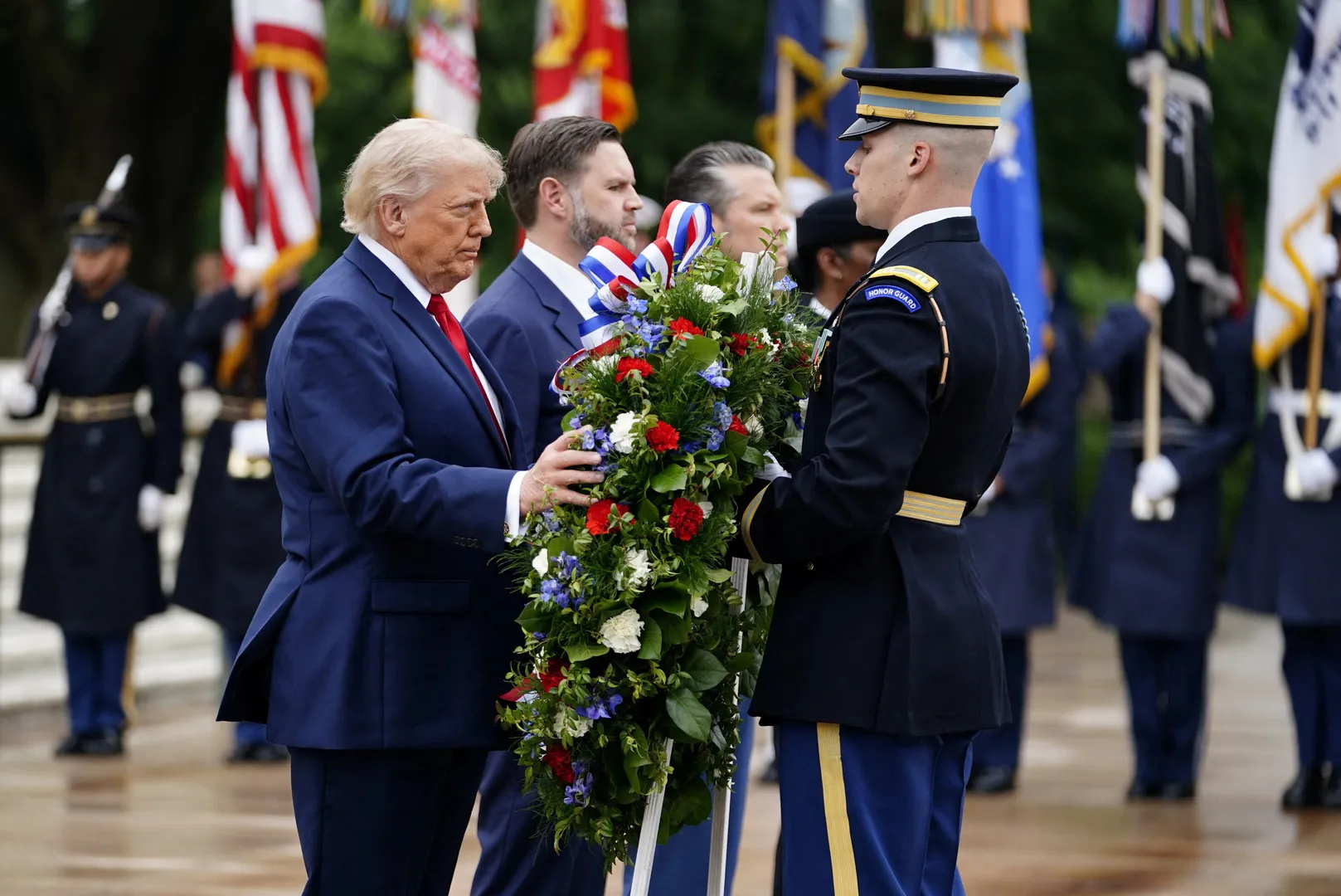 Trump pays tribute to US troops killed in war on Iran on Memorial Day | Conflict