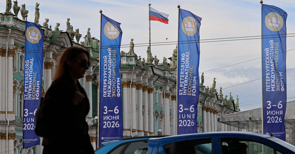 Putin’s ‘Davos’ haunted by war and stagnation despite the swank of influencers