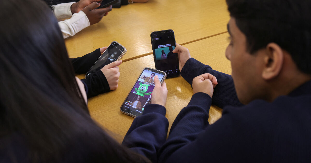 Factbox-From Australia to Europe, countries move to curb children’s social media access