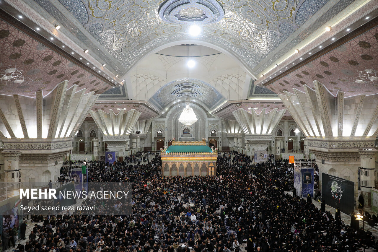 Ceremony gets underway to mark passing of Imam Khomeini