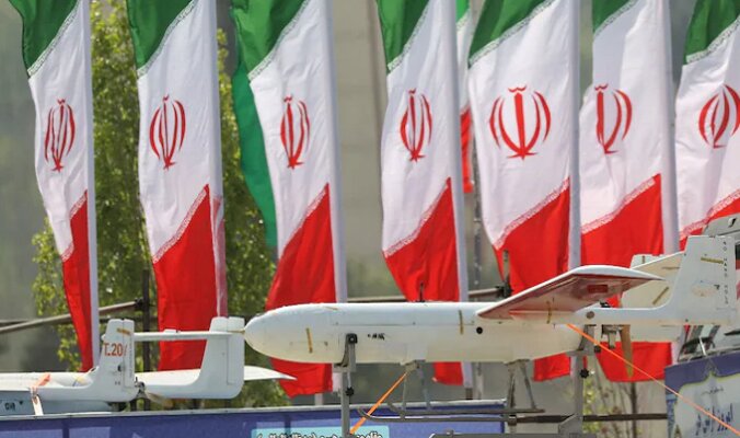 Iran army attacks US Navy Fifth Fleet HQ in Bahrain