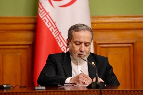 Araghchi warns US over breaches of ceasefire in Lebanon