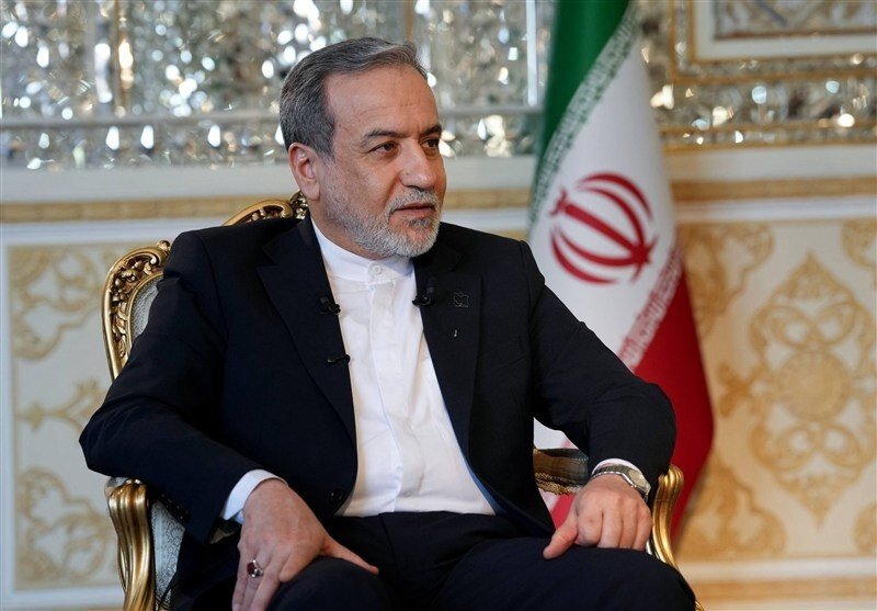 Iran, Indonesia FMs hold meeting in Mashhad for mutual talks