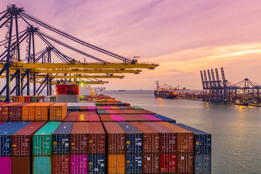 War on Iran drives maritime transport costs up by 80%