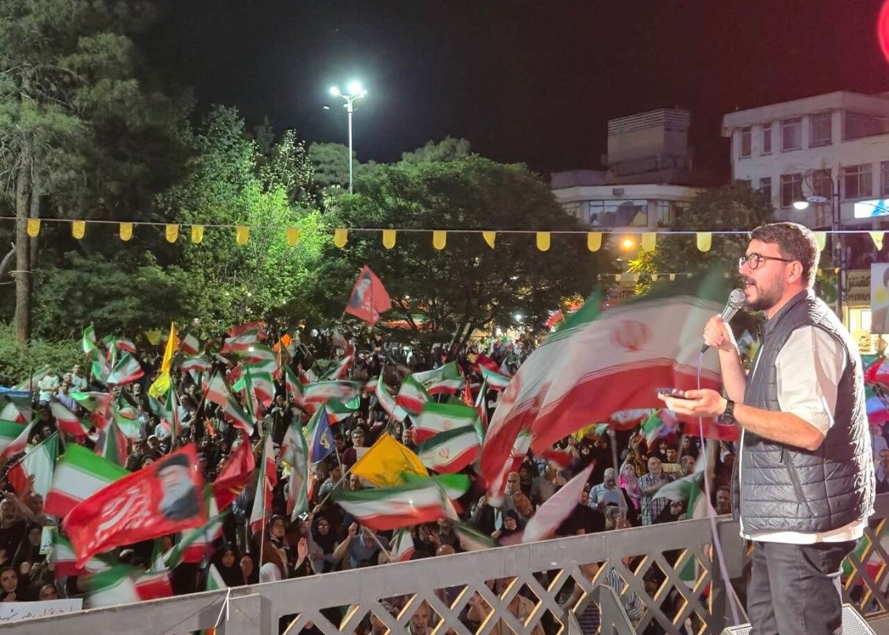 One policy, two parties: Washington and Iran 