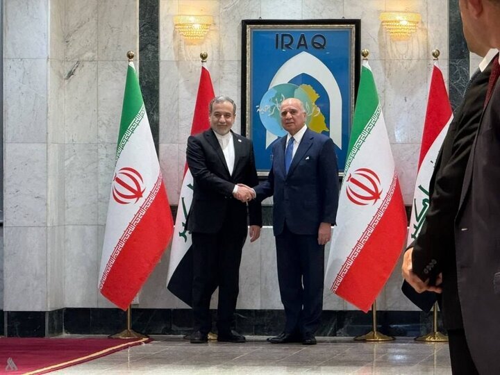 Iran FM Araghchi meets with his Iraqi counterpart in Baghdad