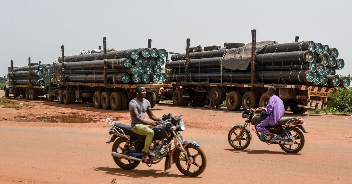 Algeria begins work on Trans-Saharan gas pipeline to Europe