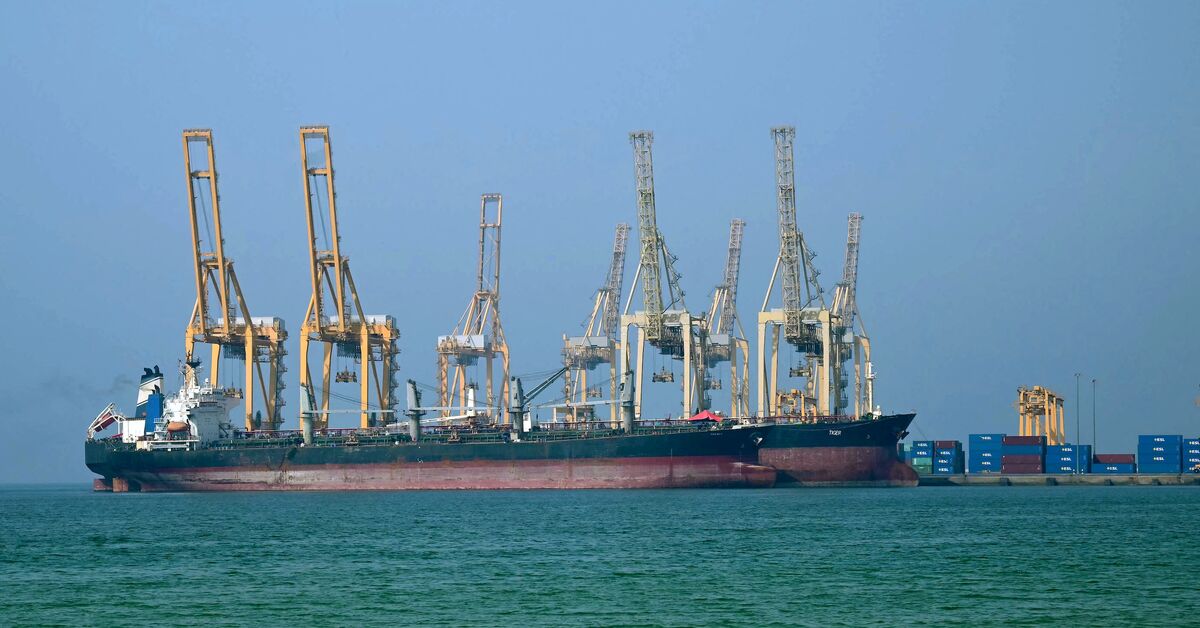 UAE eyes first multifuel pipeline as Hormuz crisis drags on