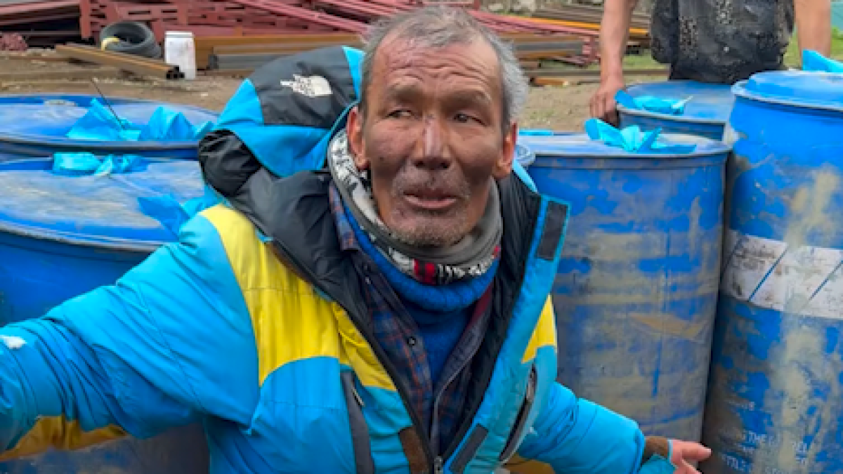 Sherpa found alive on Mount Everest after six days missing | Mount Everest