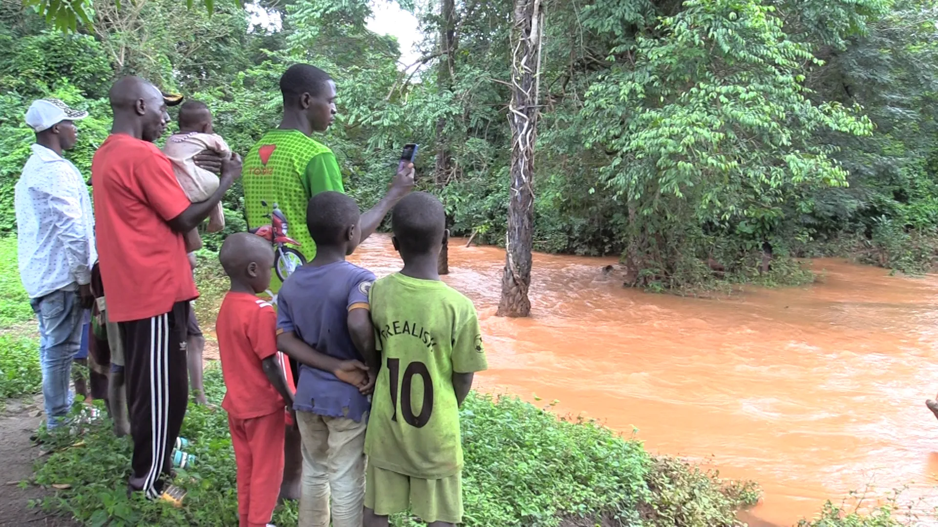 ‘Before, the land sustained us’: Who benefits from Guinea’s bauxite wealth? | Mining News