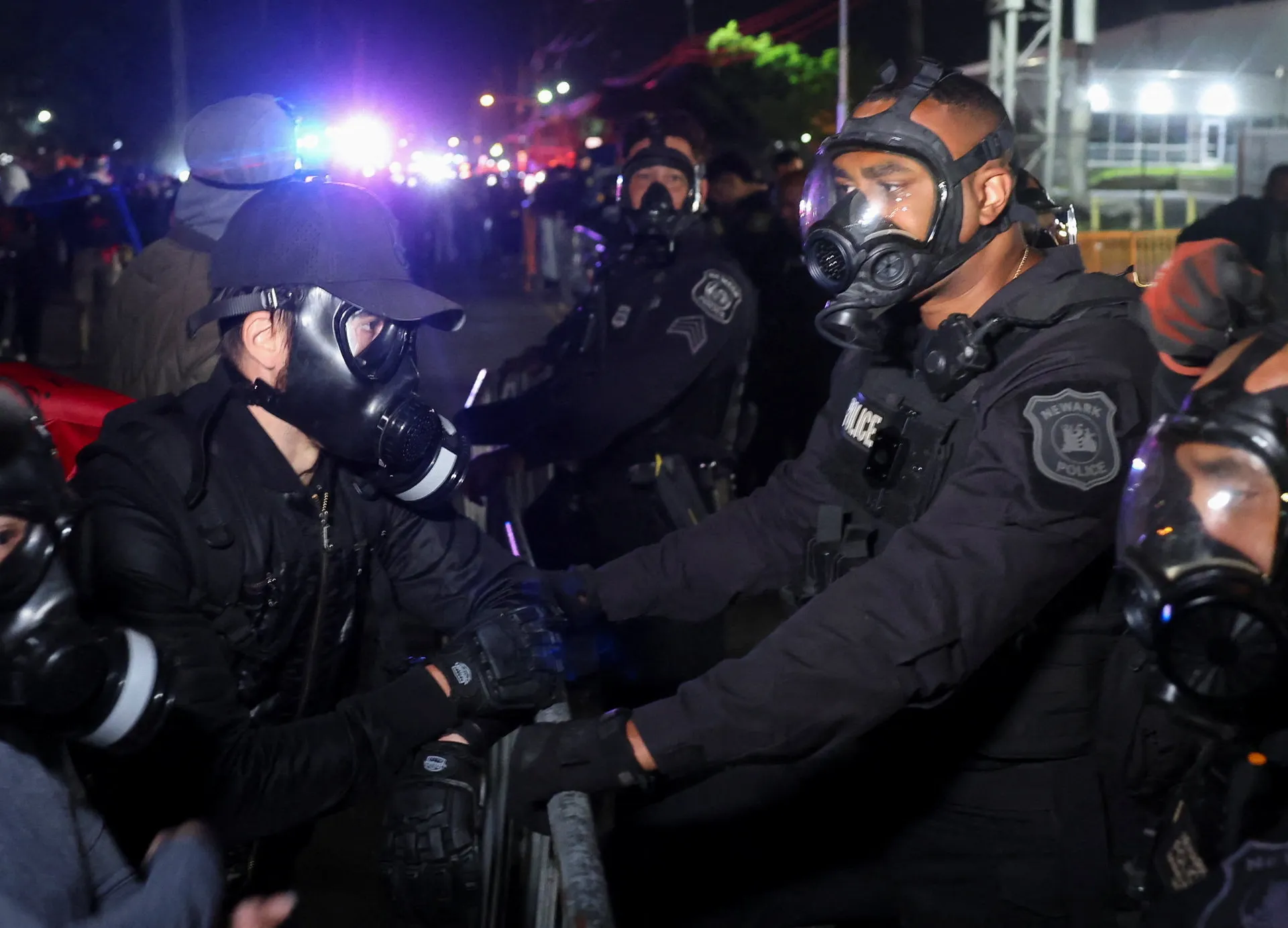Newark mayor imposes curfew at Delaney Hall immigration detention centre | Protests News