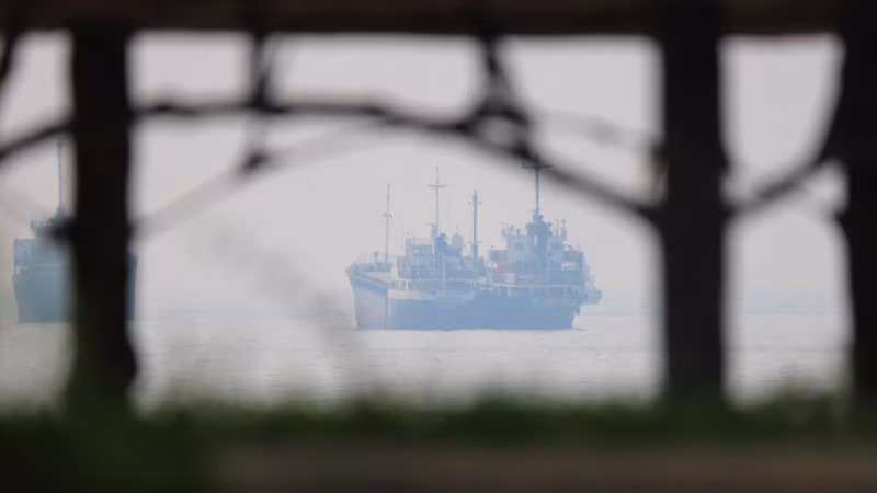 US Says Iran Acknowledged ‘Mistake’ In Strait Attacks Ahead Of Oman Talks