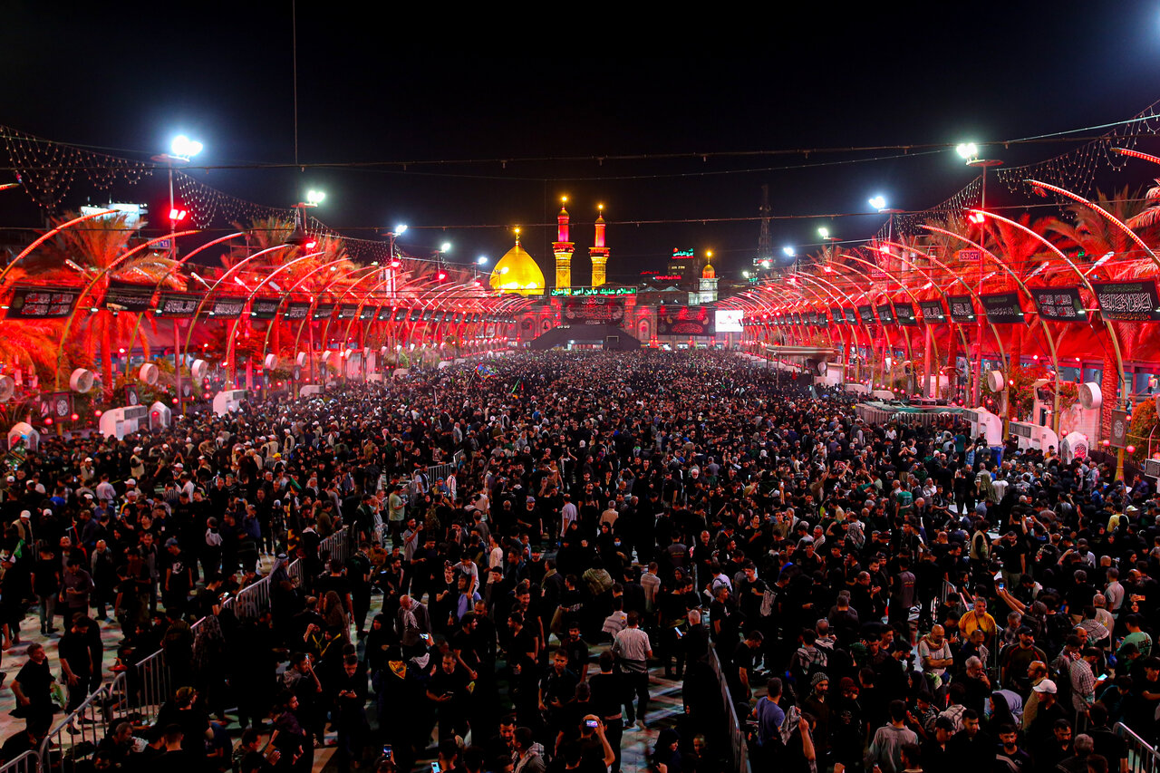 Iran FM making efforts to ease services for Arbaeen pilgrims