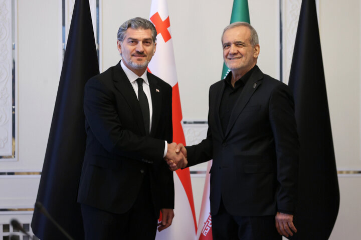 “We will not bow to any bullying power,”: Pezeshkian says