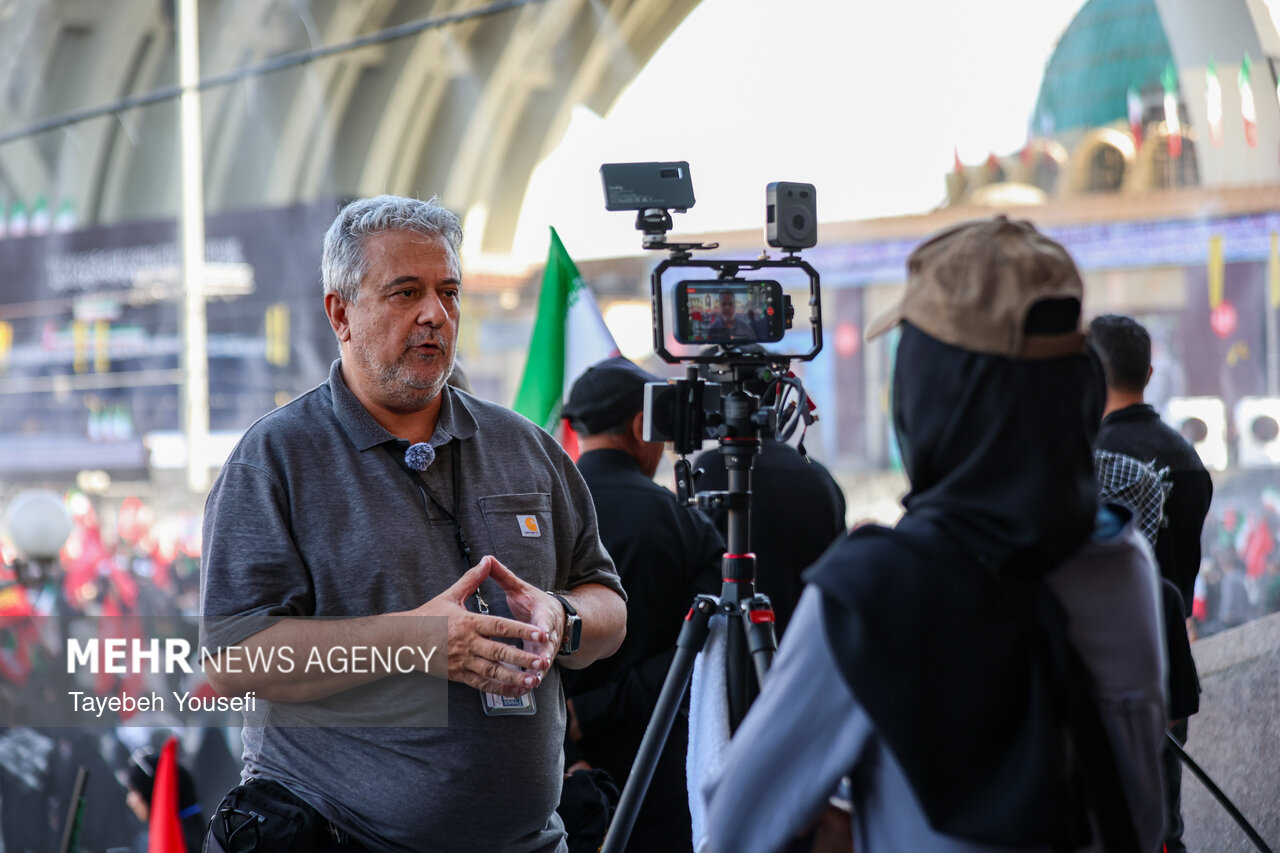 Last farewell with martyred Leader Ayat. Khamenei