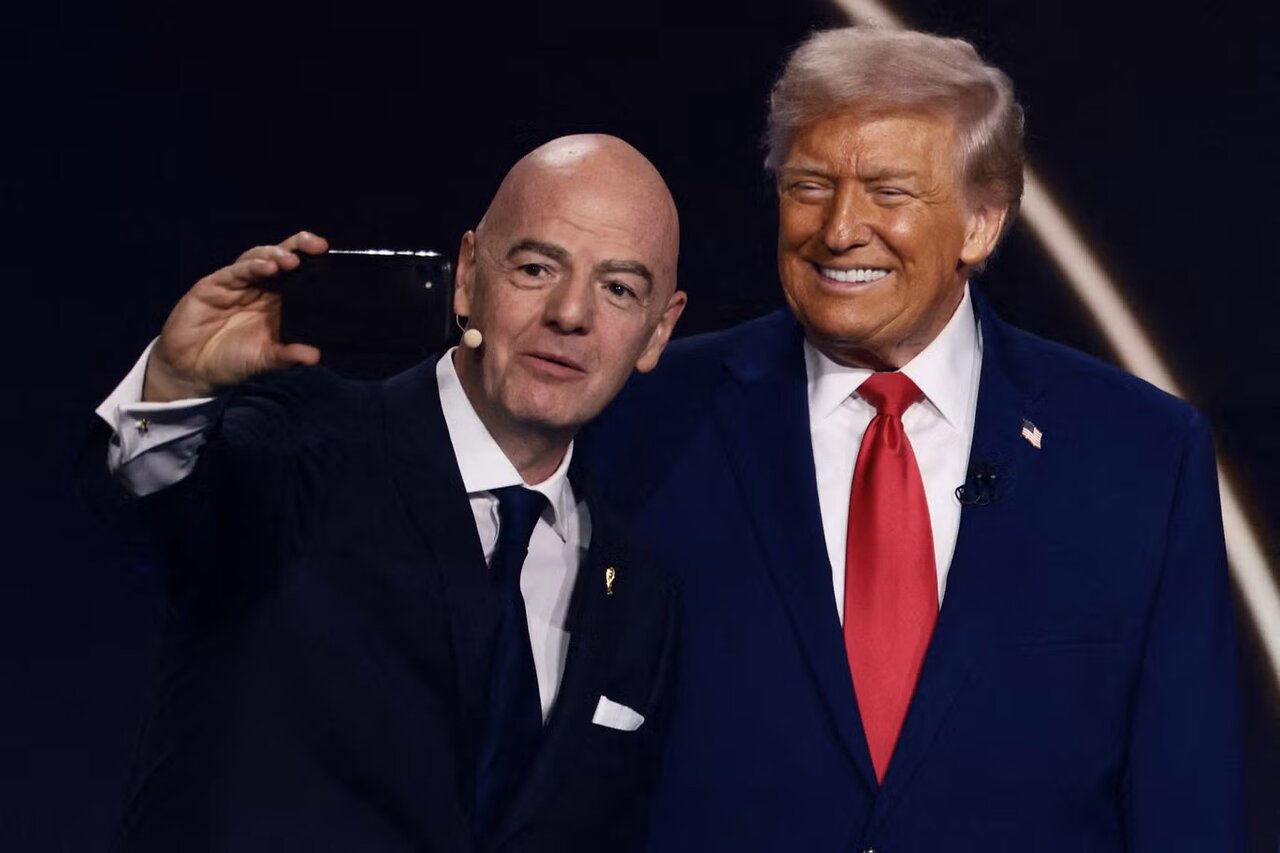 Infantino, Trump mock football – Tehran Times