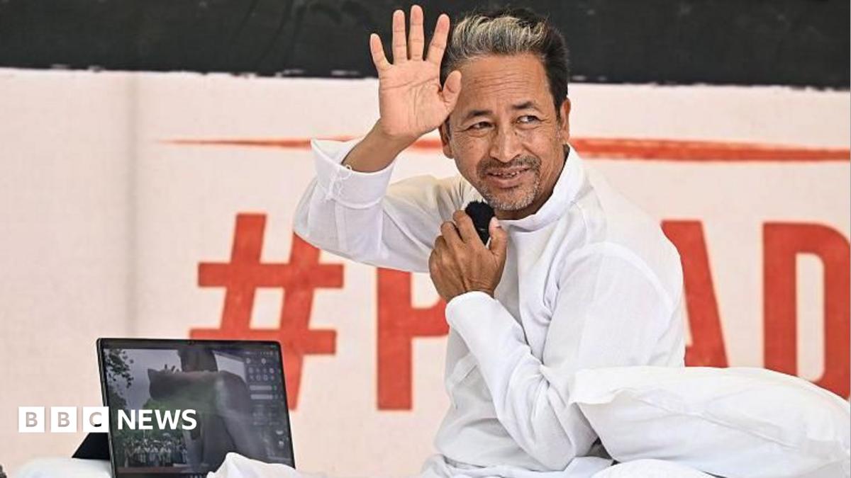 Sonam Wangchuk: Indian activist on hunger strike at ‘cockroach’ protest loses 8.2kg