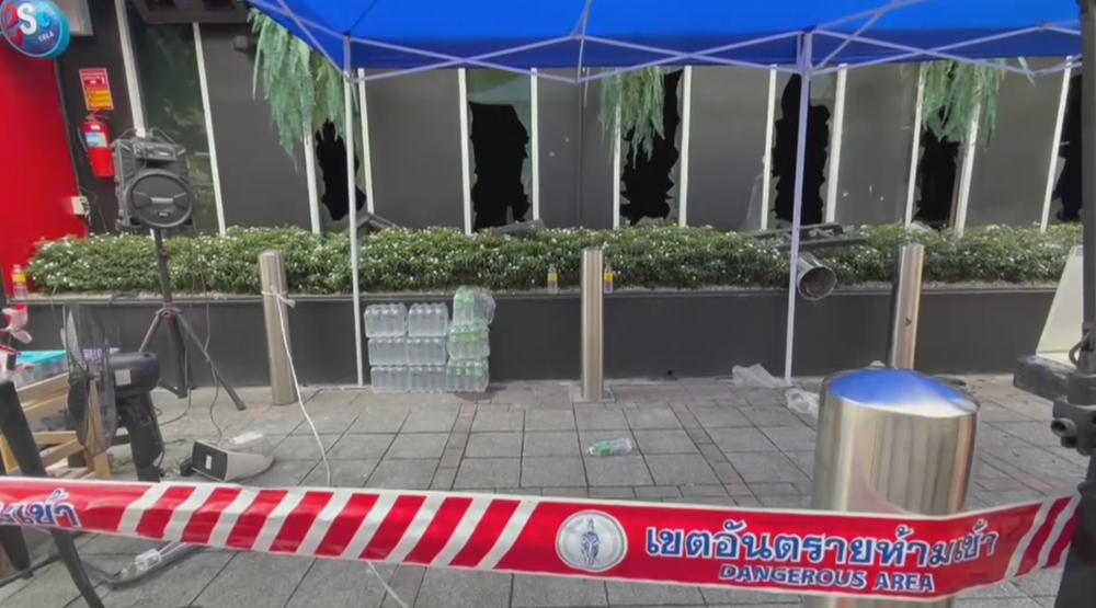 Bangkok pub fire kills at least 27 people