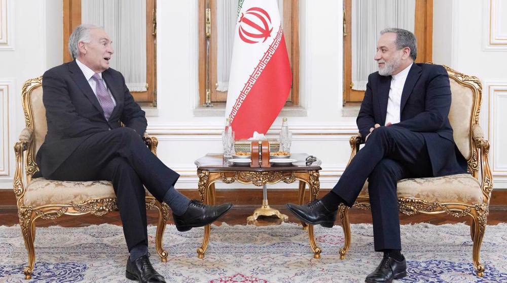 Araghchi: Iran backs Lebanons sovereignty, seeks end to Israeli occupation