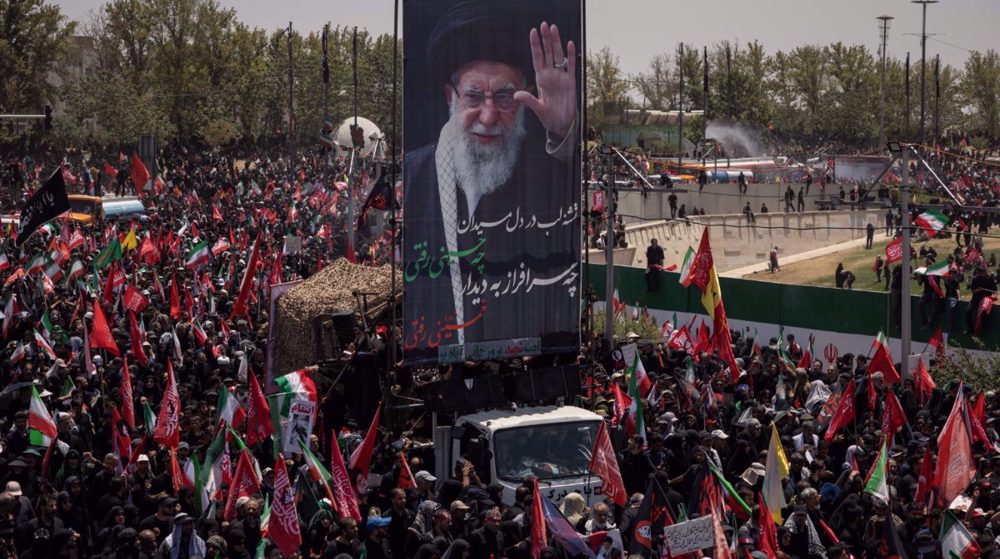 Ayatollah Khamenei inherited Imam Khomeinis mantle of inspiring worldwide resistance