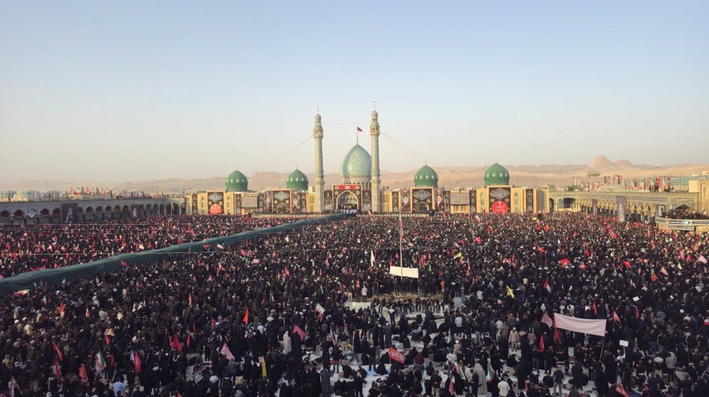 Tehran and Qom witness massive funeral processions for martyred Leader